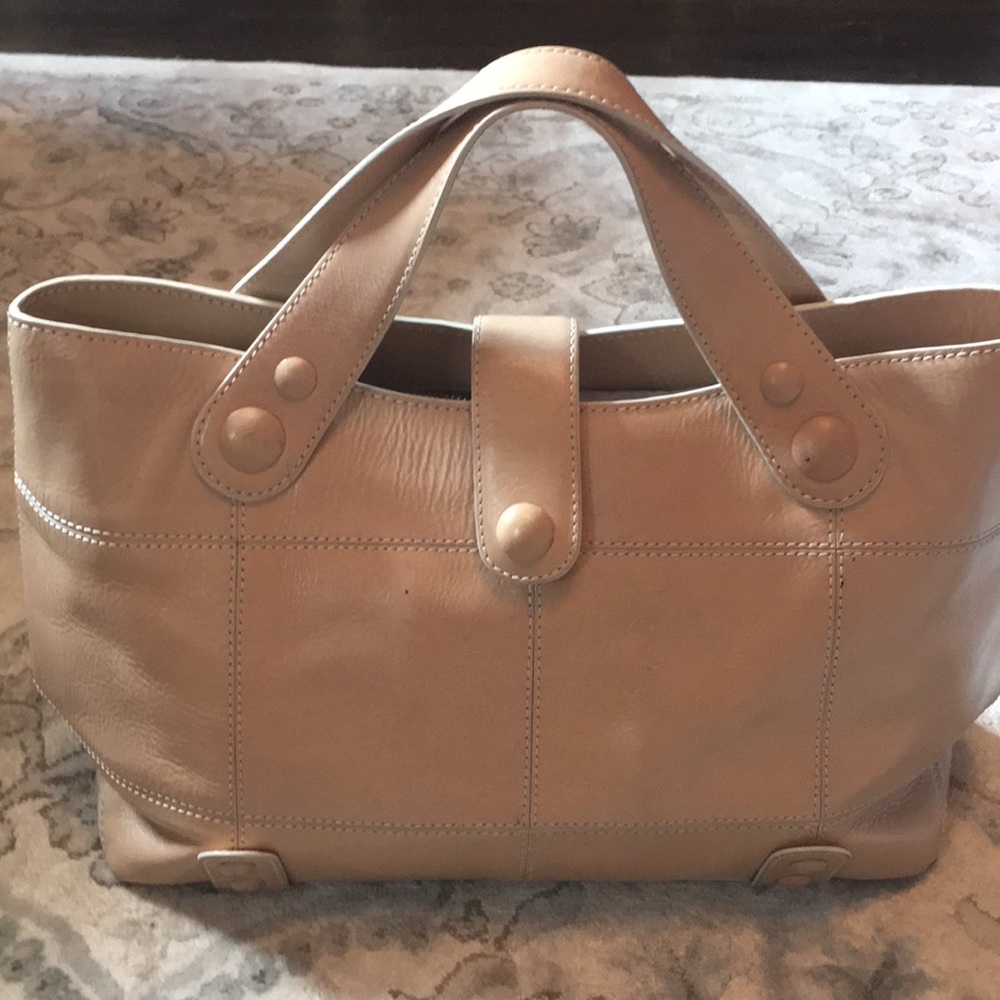 Maxx Leather Tote